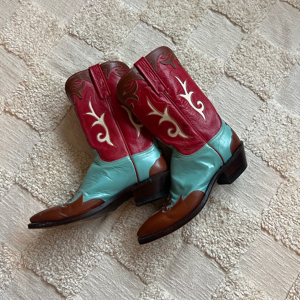 Rare vintage Lucchese leather cowboy boots